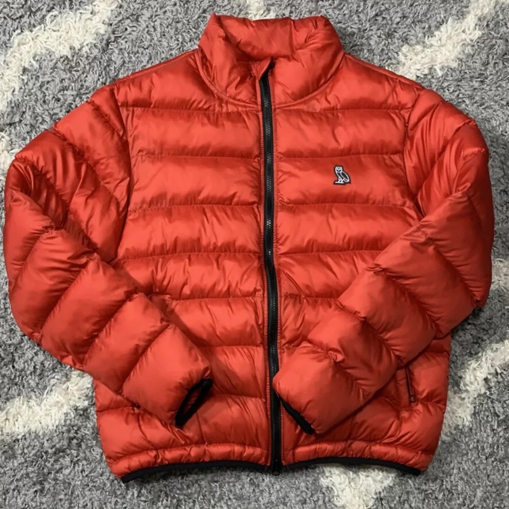 Ovo Octobers Very Own Primaloft Large Red Jacket